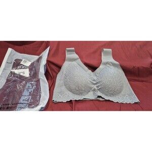 New Gray Large Lacey Sports Tee Shirt Bra Smoothing  Soft Fabric EUC